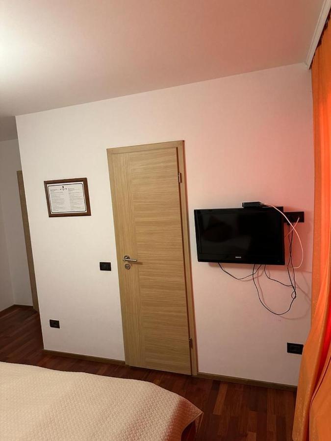 Apartments Prizreni المظهر الخارجي الصورة