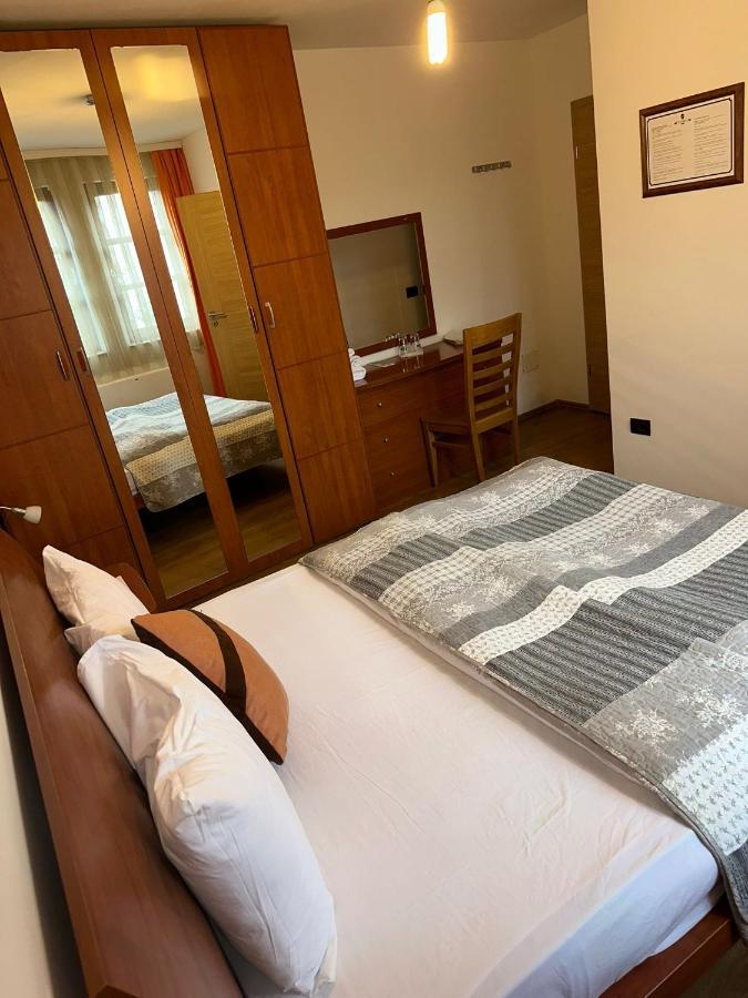 Apartments Prizreni المظهر الخارجي الصورة